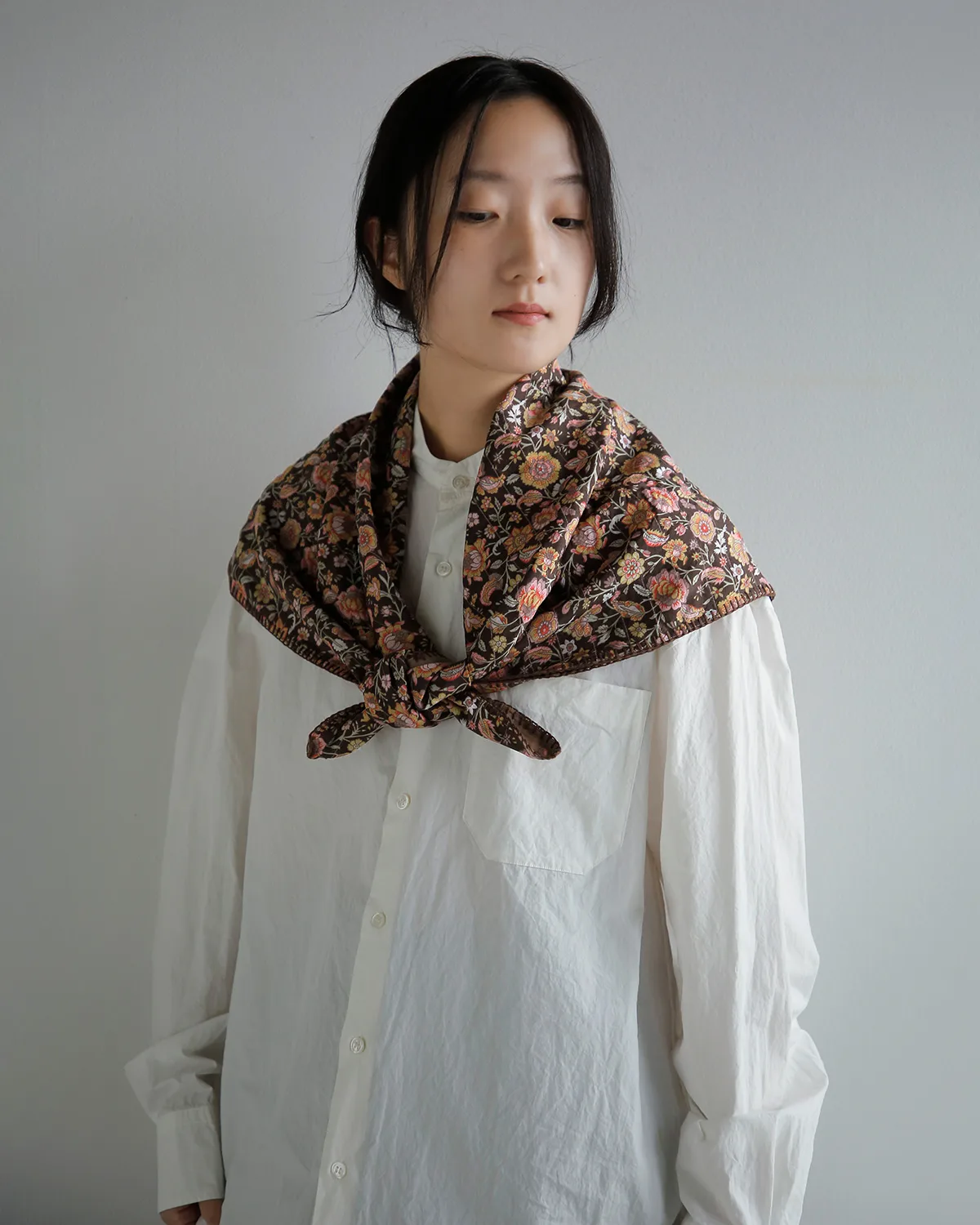maison de soil シルク フラワープリント ステッチスカーフ