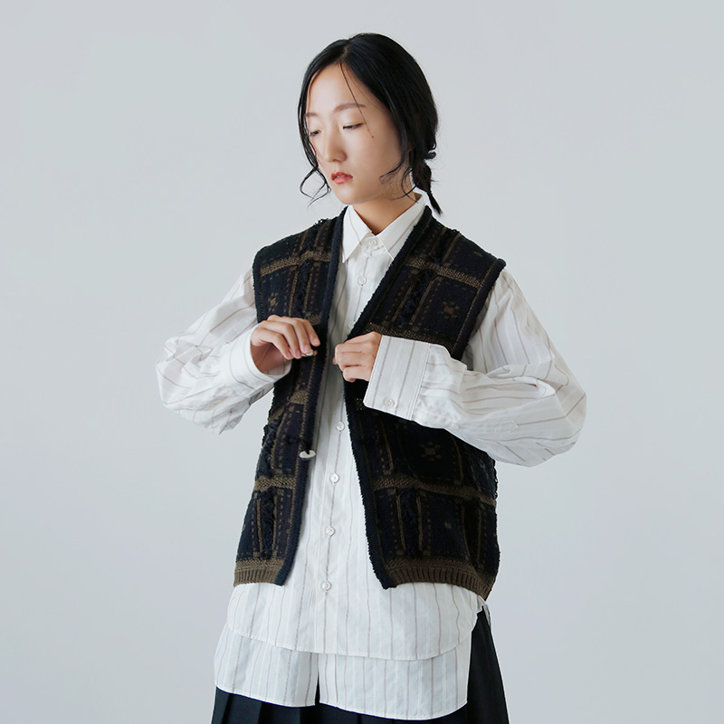 ONICA IjJ  E[ Rbg ubNWK[h jbg xXg gBlocked Jacquard Vesth oni055  