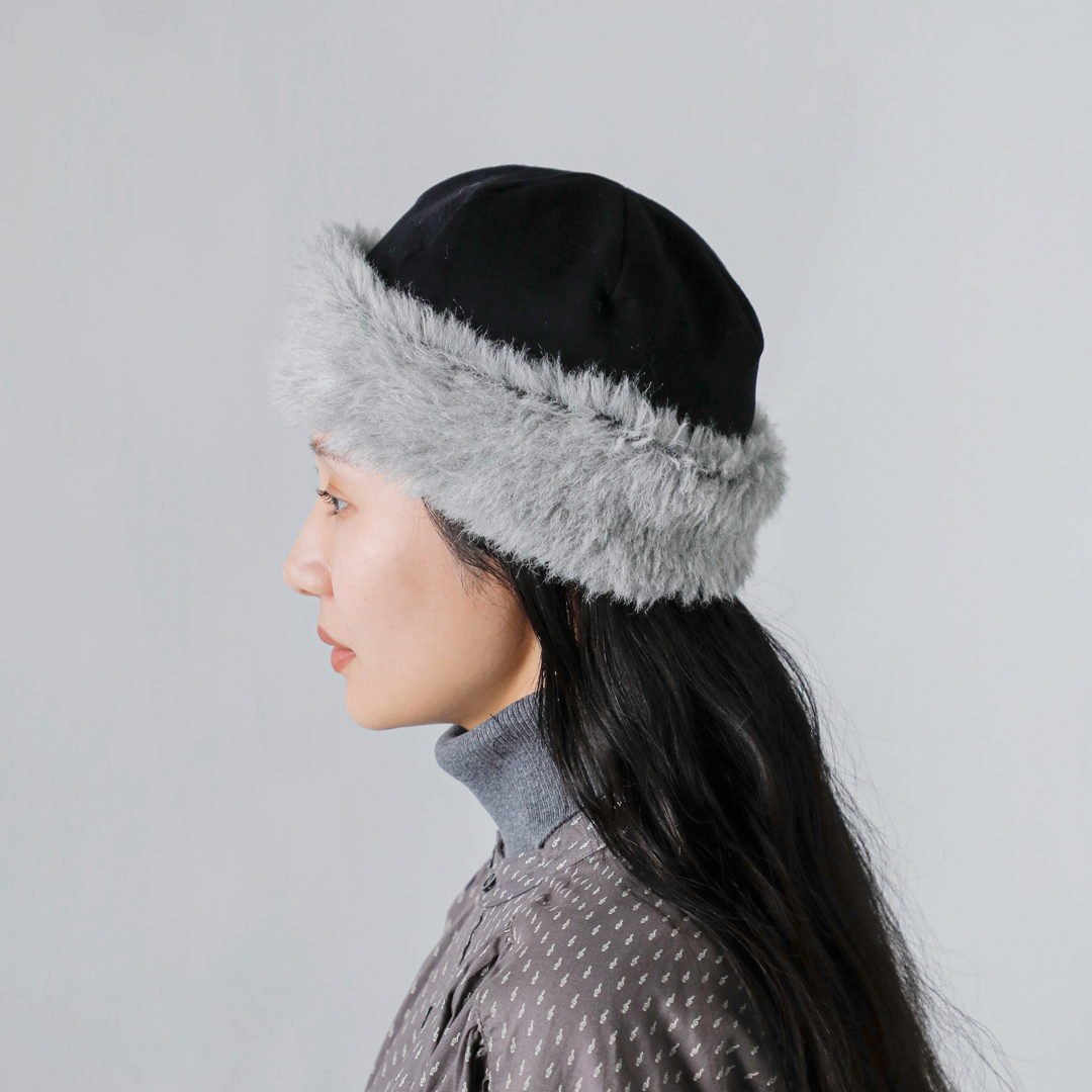 mature ha. }`A[n  o[Vu ApJ t@[ r[j[ greversible beanie alpaca furh maw25-08  2025awV