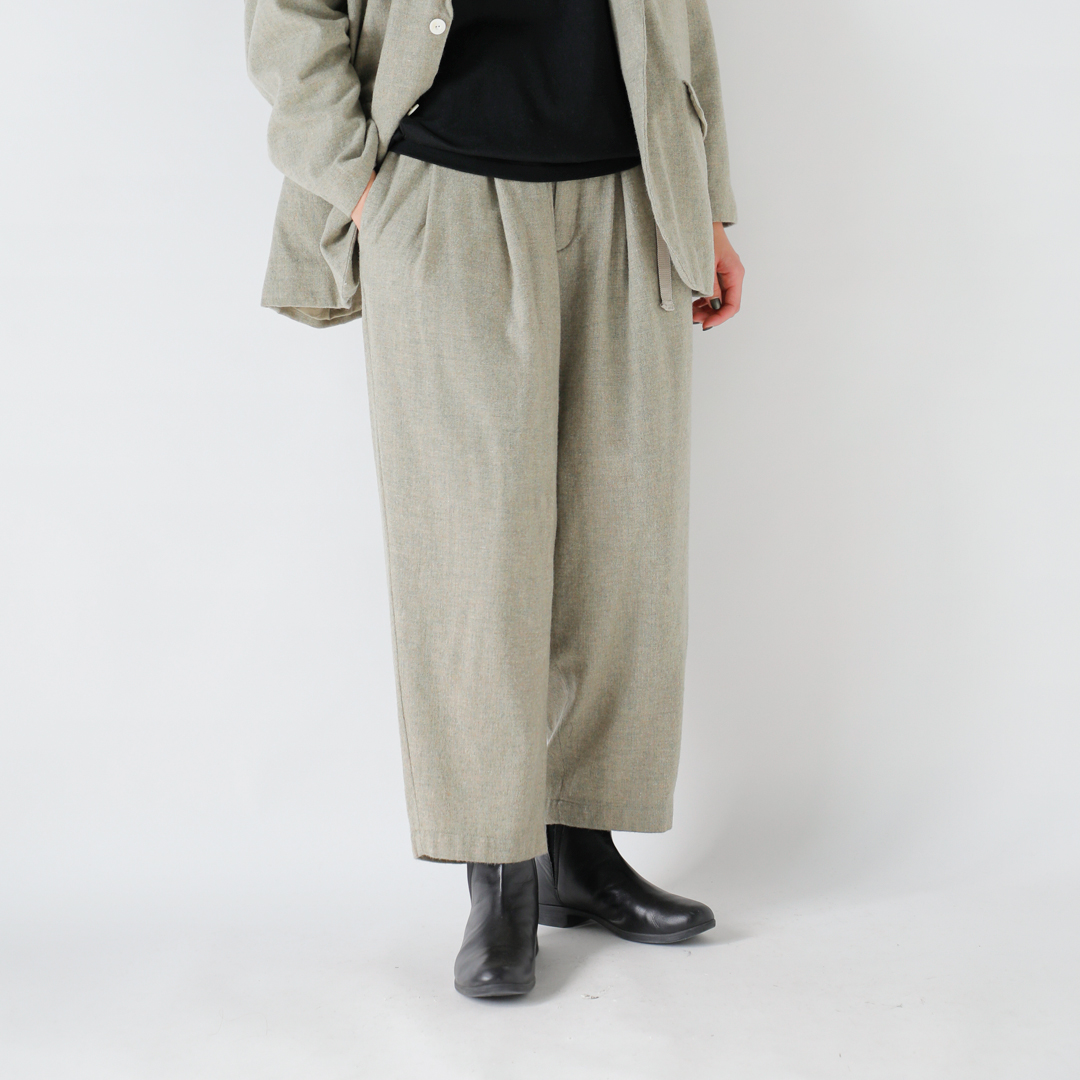 Dulcamara 縮絨ウール タック ワイド パンツ