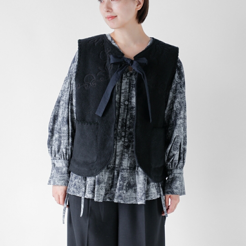 the last flower of the afternoon コットン 刺繍 ベスト 幻の花 Embroidery vest