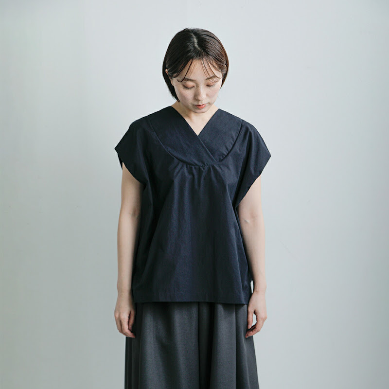 NOOY コットン ボトルブラウス