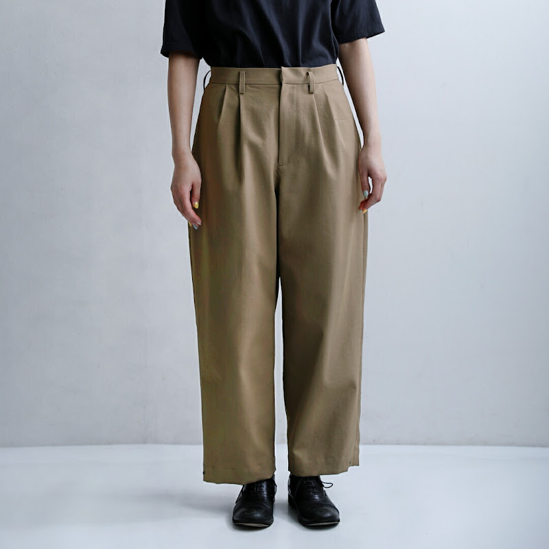 Dulcamara ドライポリ ヘムタック パンツ