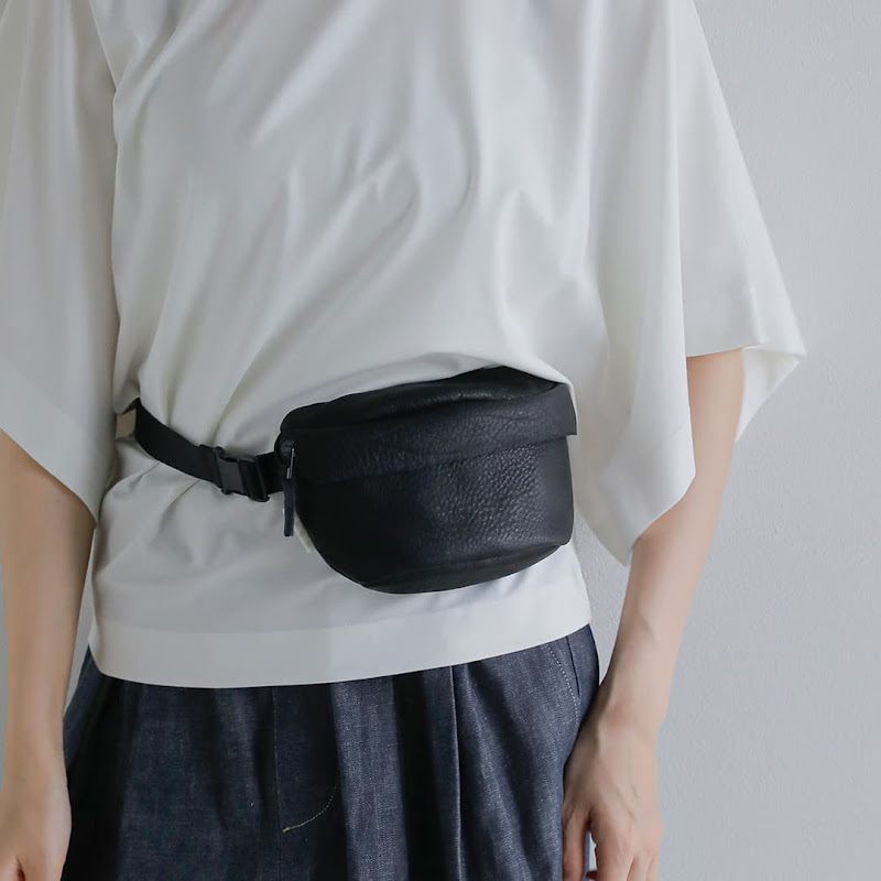 macromauro ディアレザー ウエストバッグ サイズ DEER LEATHER WAIST BAG M