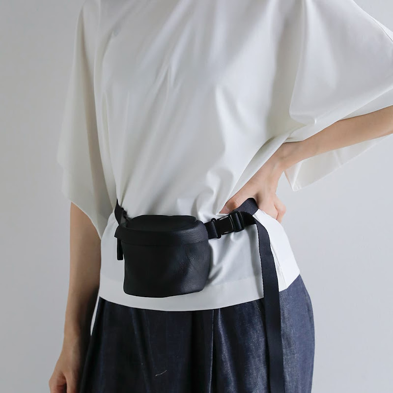 macromauro ディアレザー ウエストバッグ サイズ DEER LEATHER WAIST BAG S
