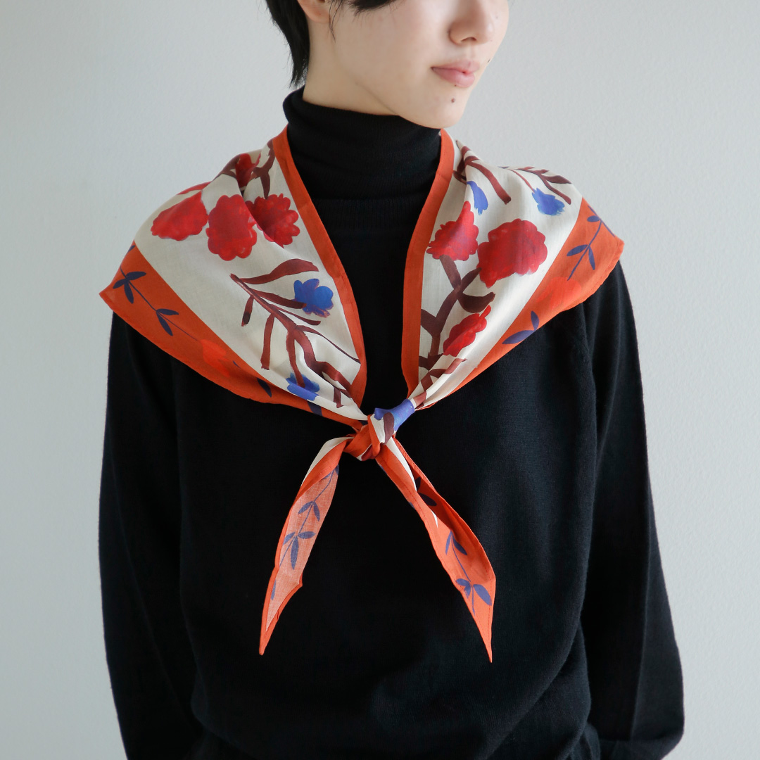 TOAST �g�[�X�g  �R�b�g�� �g���C�A���O���o���_�i Flower Crown Print Triangle Bandana to26aw1-114  2026aw�V��