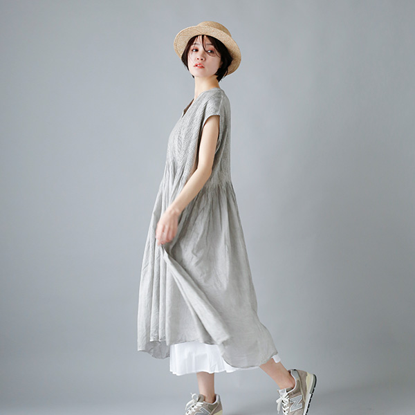 maison de soil(] h \C)<br />Rbgt`X[u VlbNhXgMini Pintuck French/SH V-neck Dressh nmds21182