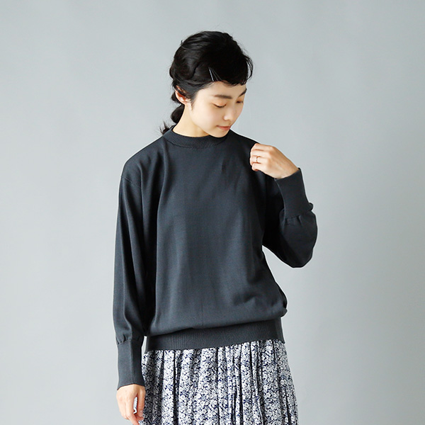 Olde H & Daughter(I[hGC`Ahh[^[)<br />VNvCXeb`N[lbNjbgvI[o[gSILK PLAIN STICH CREW NECK KNITWEARh bk004
