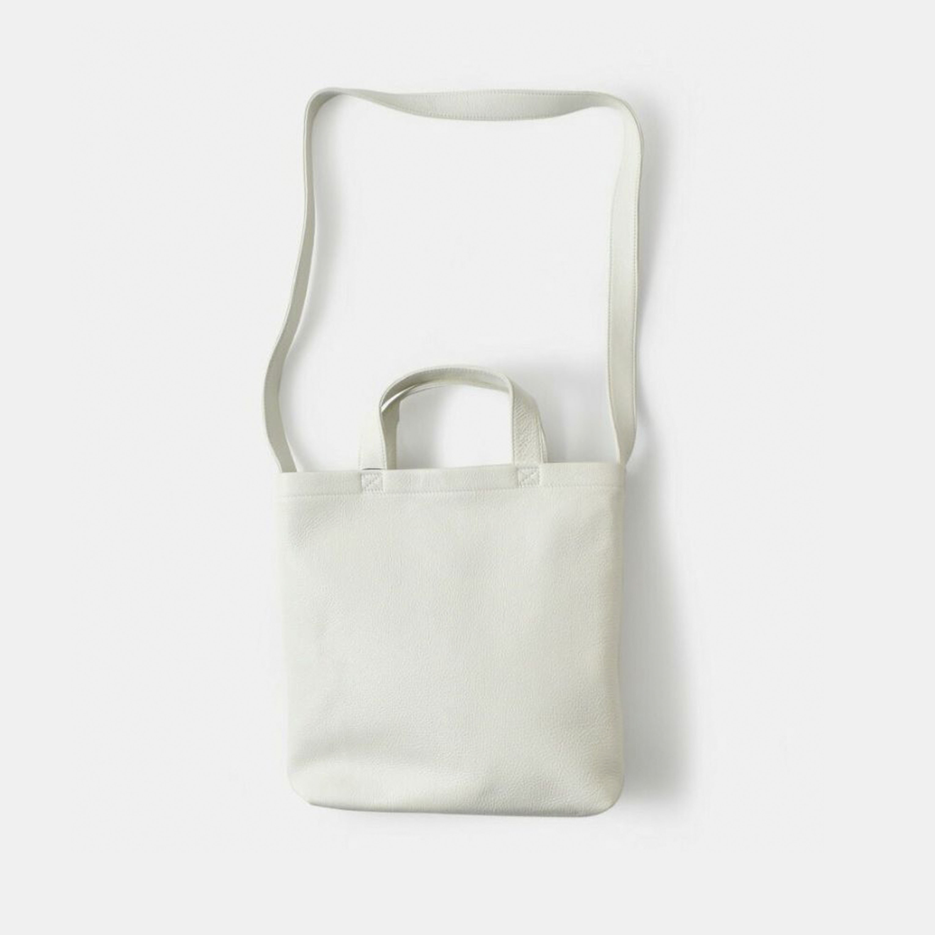 Aeta(AG^)<br />U[V_[g[gobOSgSHOULDER TOTE Sh pg42-yh