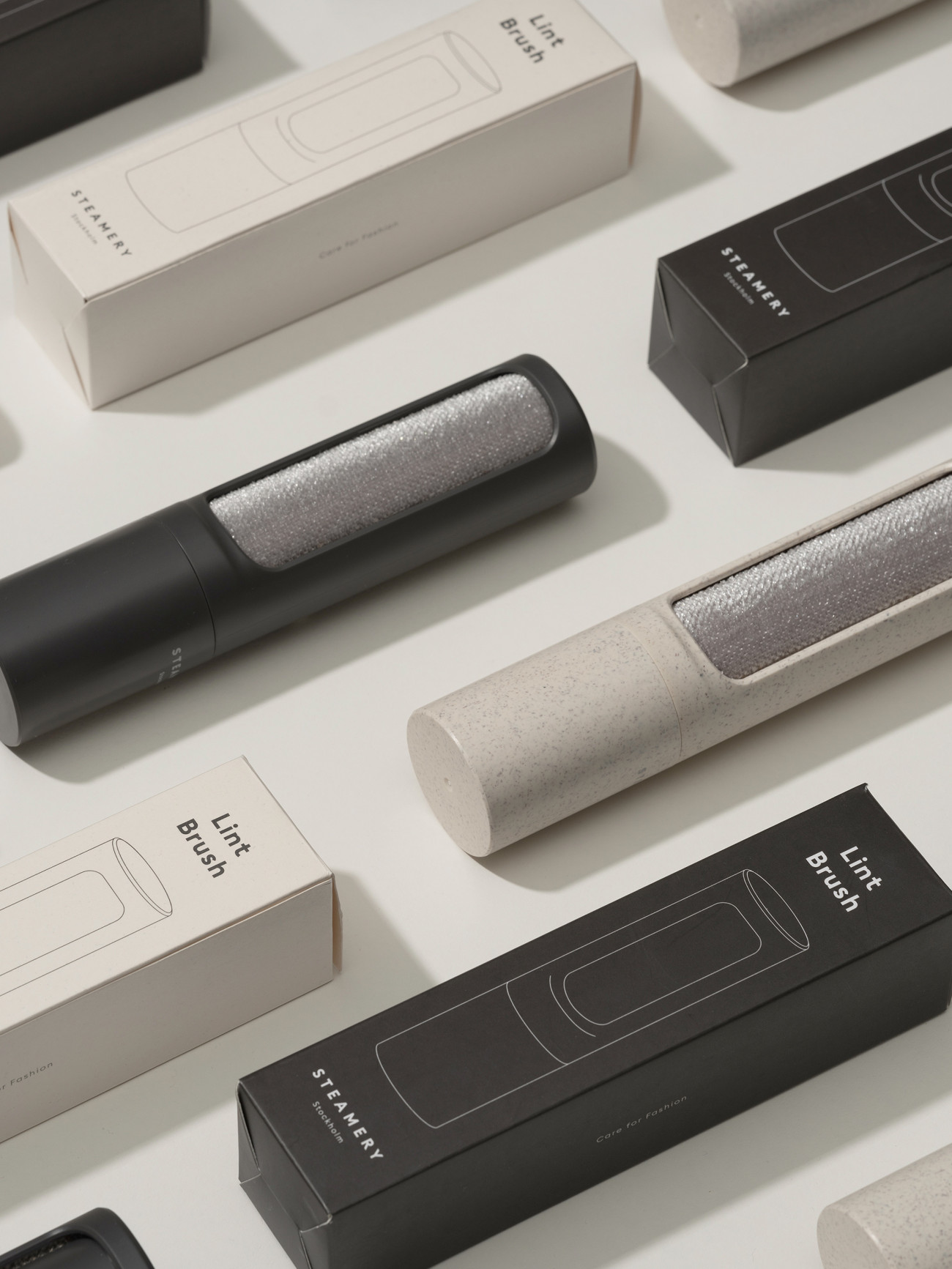 STEAMERY X`[}[ <br>g uV gLint Brushh lint-brush-yo 