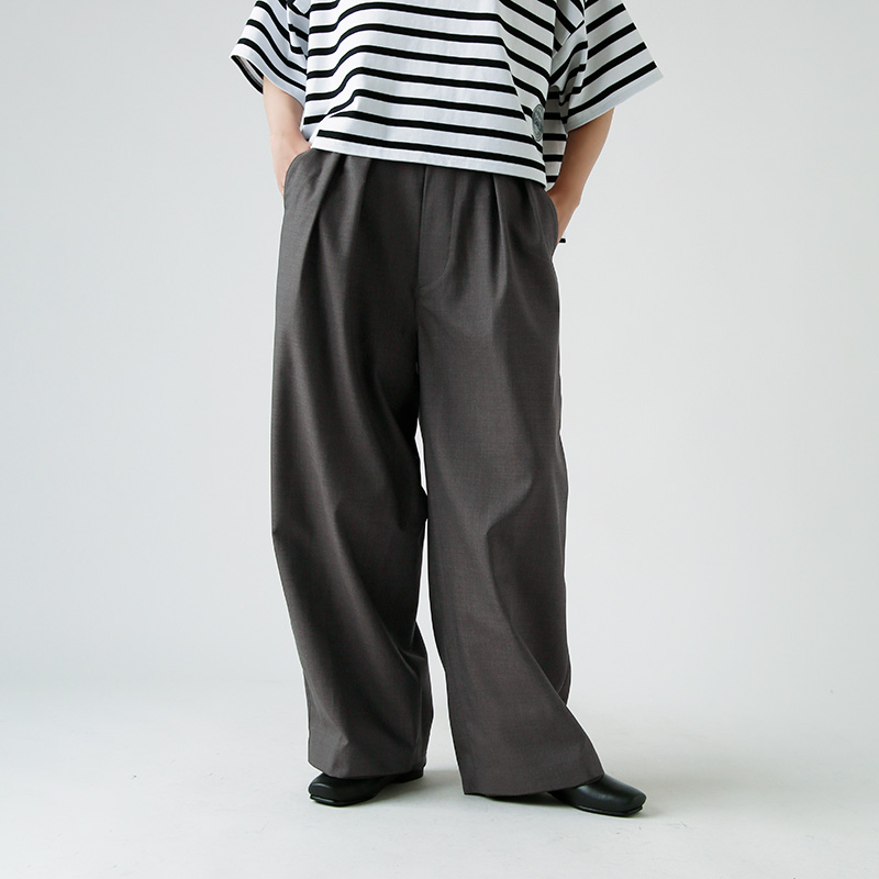 TOUJOURS gDW[  SUPER120s gsJ E[ 2^bN pc g2 In-pleat Baggy Pantsh ym42ap04